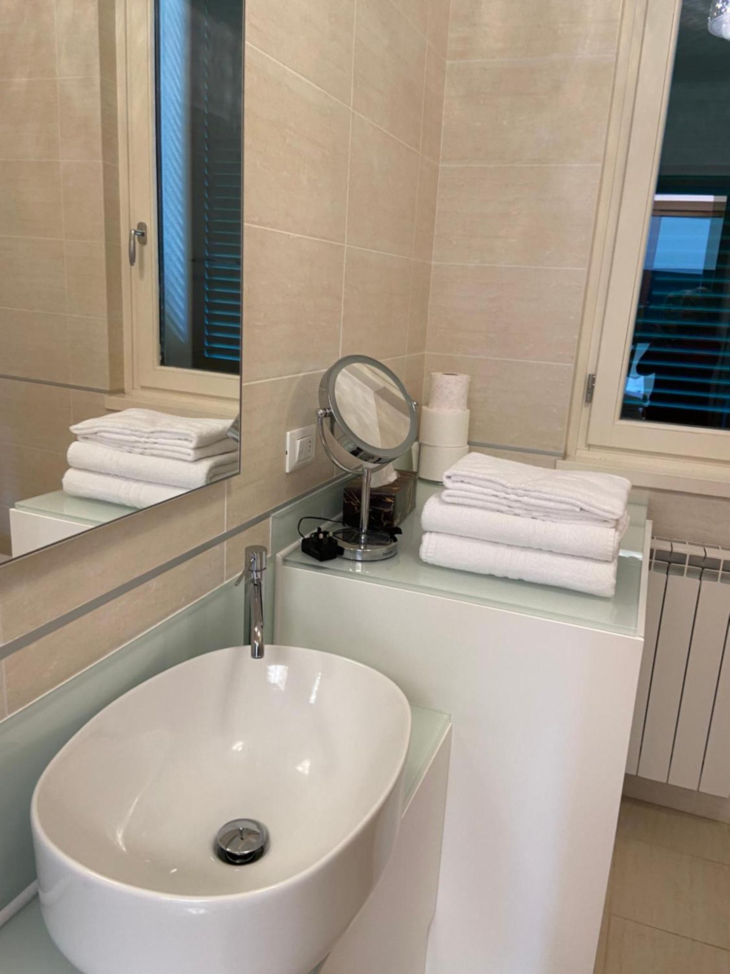 Pool Apartment بيلاجيو المظهر الخارجي الصورة